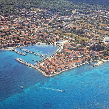Apartments Marija Бибинє Екстер'єр фото